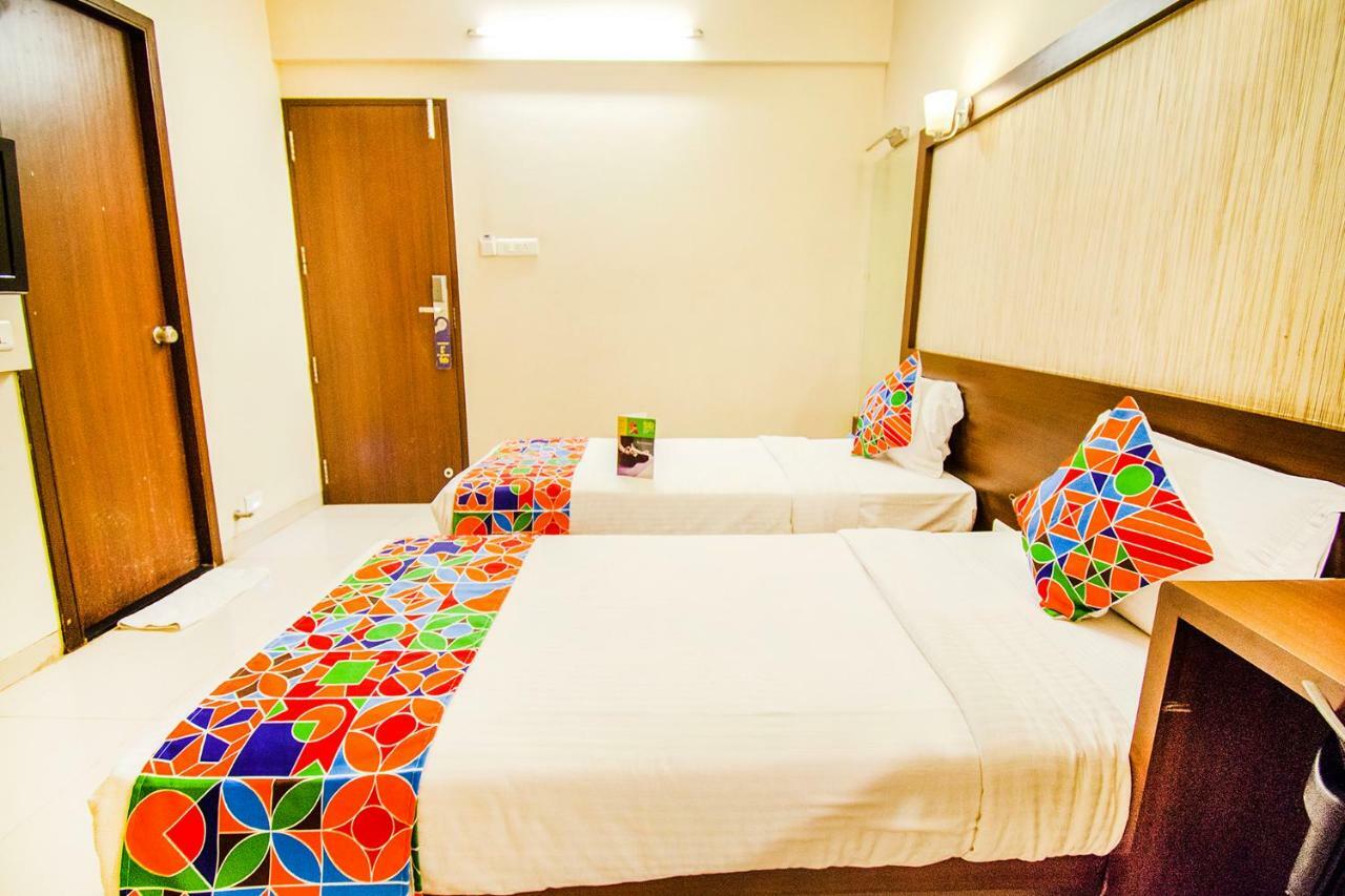 Hotel Eco Inn Viman Nagar Pune Esterno foto